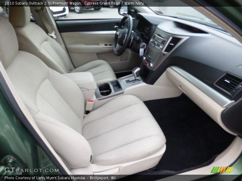  2010 Outback 2.5i Premium Wagon Warm Ivory Interior