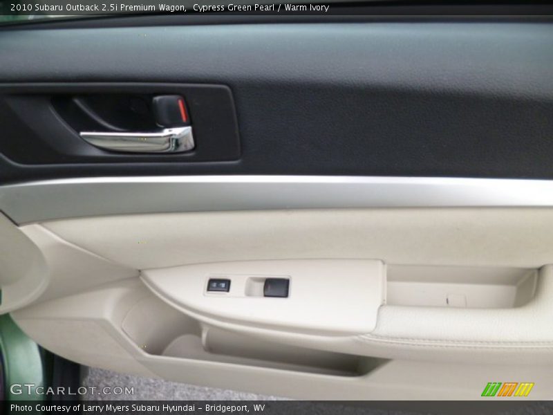 Cypress Green Pearl / Warm Ivory 2010 Subaru Outback 2.5i Premium Wagon