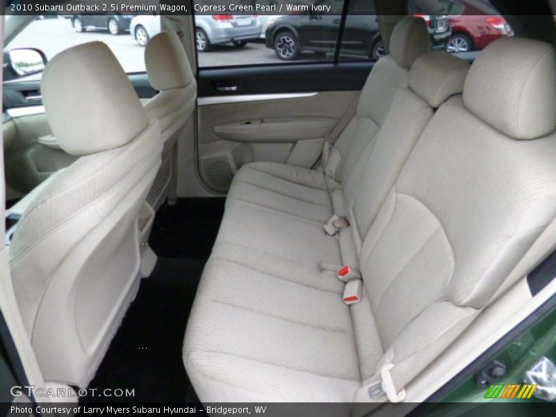 Cypress Green Pearl / Warm Ivory 2010 Subaru Outback 2.5i Premium Wagon