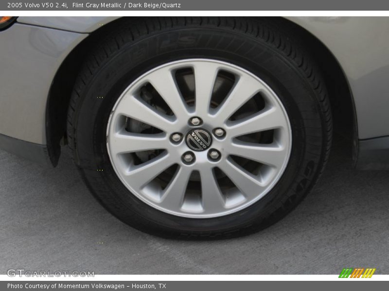 Flint Gray Metallic / Dark Beige/Quartz 2005 Volvo V50 2.4i