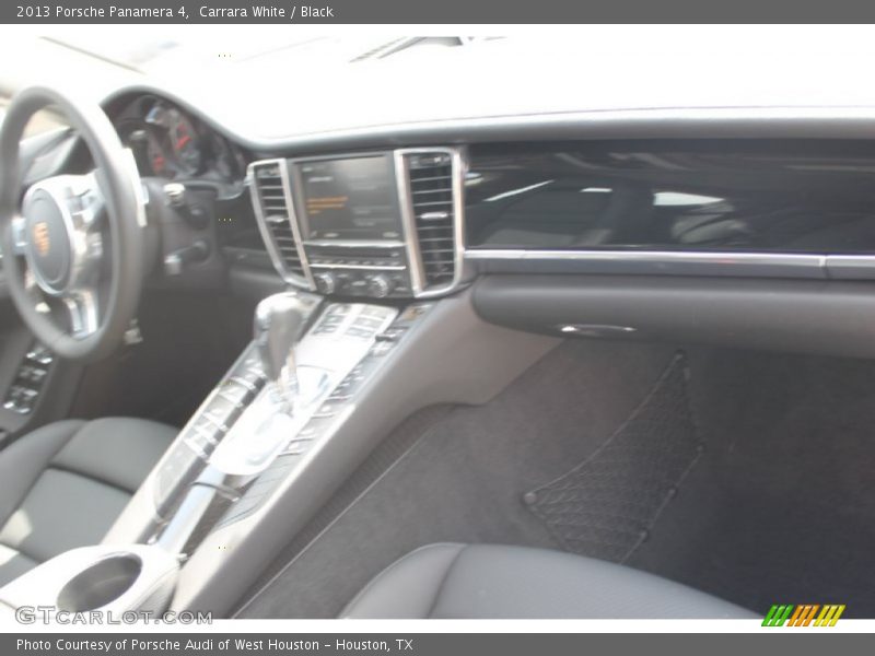 Carrara White / Black 2013 Porsche Panamera 4