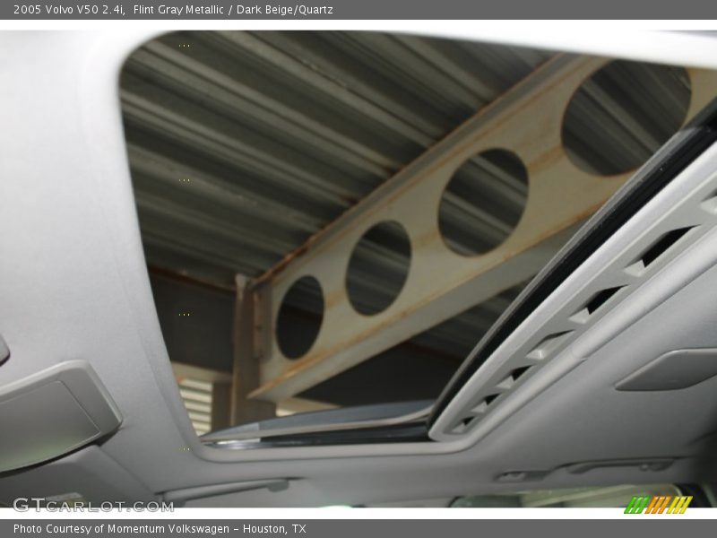 Flint Gray Metallic / Dark Beige/Quartz 2005 Volvo V50 2.4i