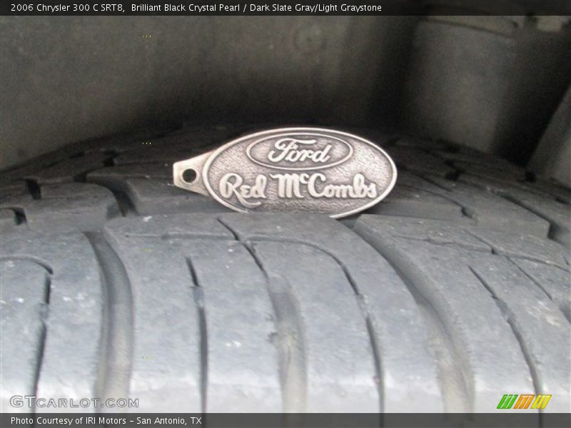Brilliant Black Crystal Pearl / Dark Slate Gray/Light Graystone 2006 Chrysler 300 C SRT8