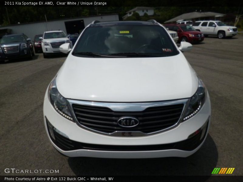 Clear White / Unique Orange 2011 Kia Sportage EX AWD