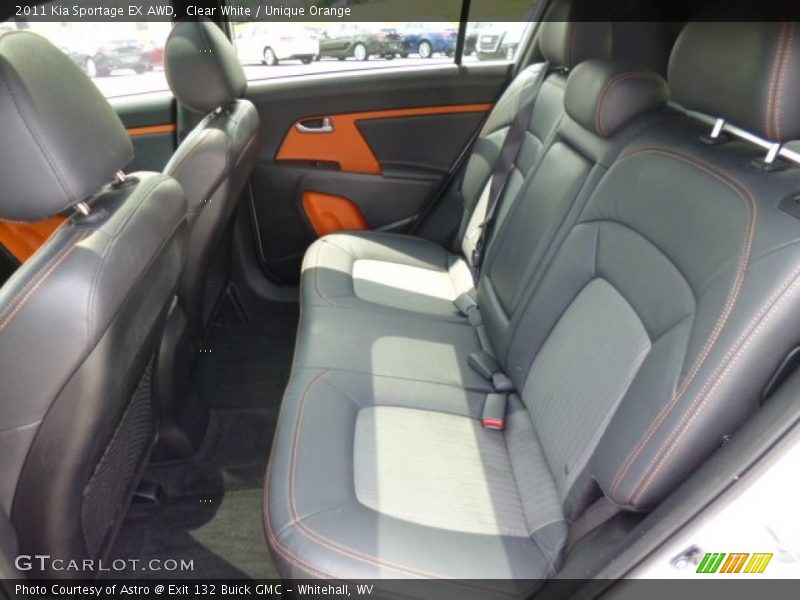 Clear White / Unique Orange 2011 Kia Sportage EX AWD