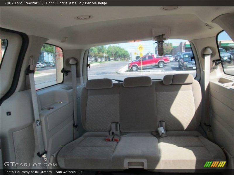 Light Tundra Metallic / Pebble Beige 2007 Ford Freestar SE