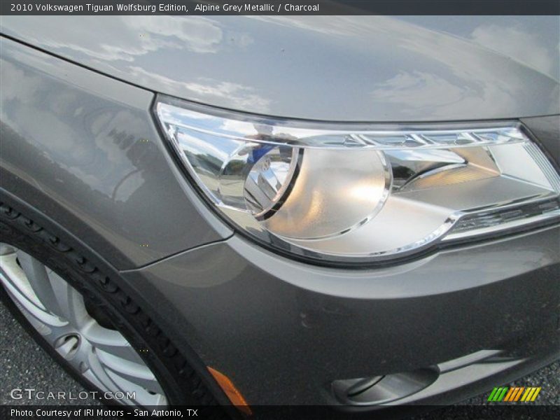 Alpine Grey Metallic / Charcoal 2010 Volkswagen Tiguan Wolfsburg Edition