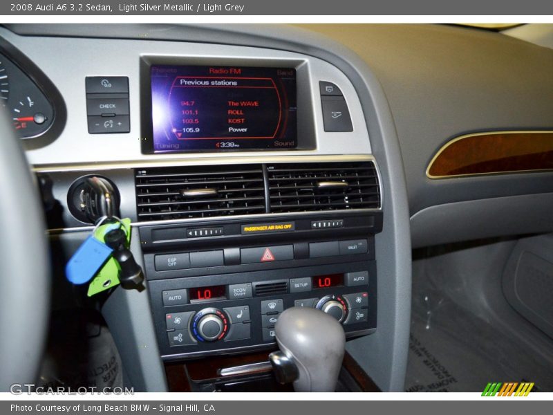 Light Silver Metallic / Light Grey 2008 Audi A6 3.2 Sedan