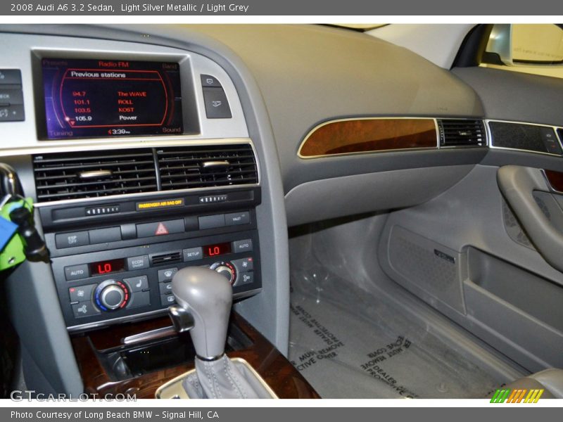 Light Silver Metallic / Light Grey 2008 Audi A6 3.2 Sedan