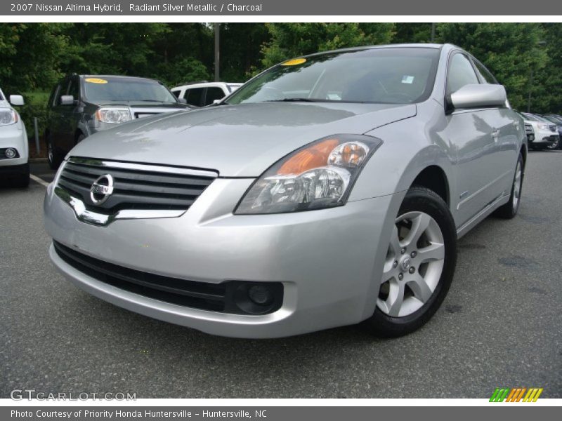 Radiant Silver Metallic / Charcoal 2007 Nissan Altima Hybrid