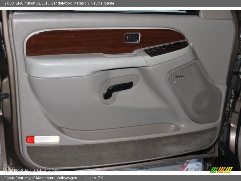 Sandalwood Metallic / Neutral/Shale 2003 GMC Yukon XL SLT