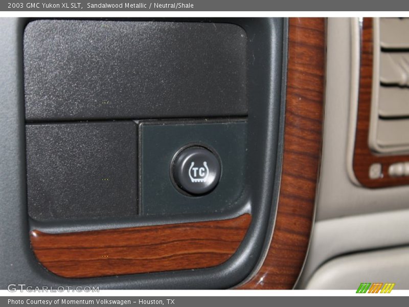 Sandalwood Metallic / Neutral/Shale 2003 GMC Yukon XL SLT