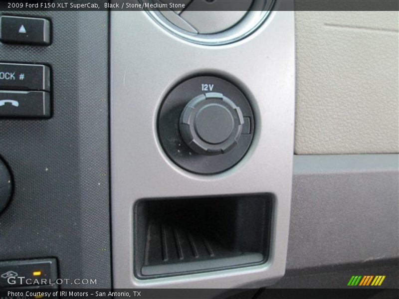 Black / Stone/Medium Stone 2009 Ford F150 XLT SuperCab