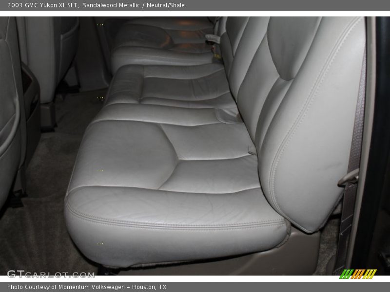 Sandalwood Metallic / Neutral/Shale 2003 GMC Yukon XL SLT