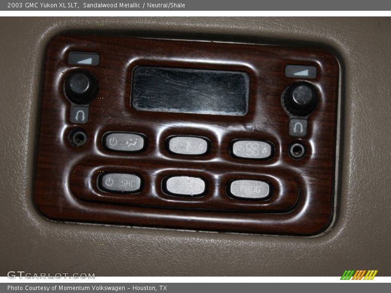 Sandalwood Metallic / Neutral/Shale 2003 GMC Yukon XL SLT