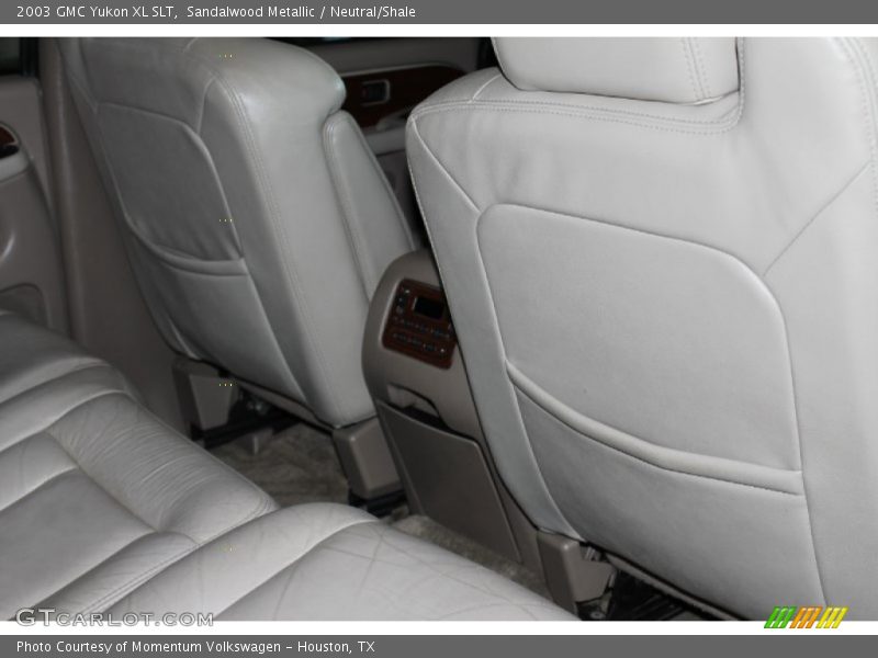 Sandalwood Metallic / Neutral/Shale 2003 GMC Yukon XL SLT