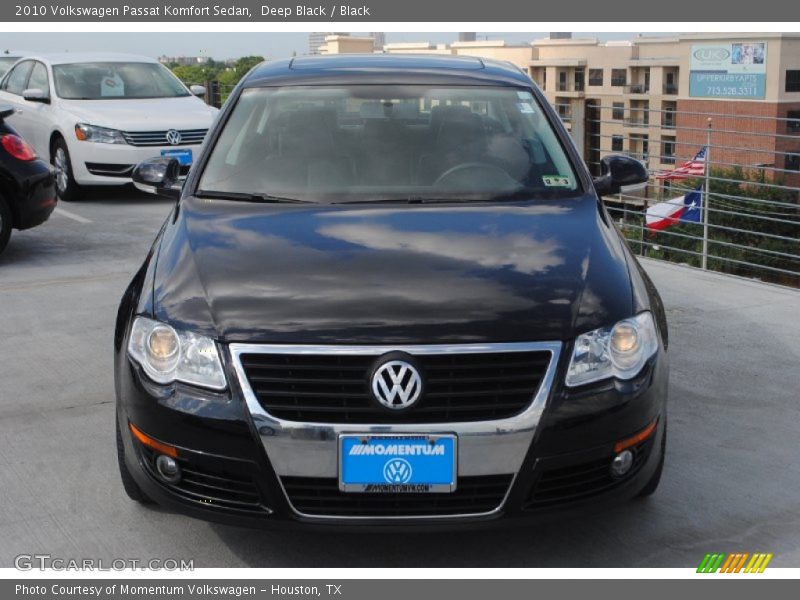 Deep Black / Black 2010 Volkswagen Passat Komfort Sedan