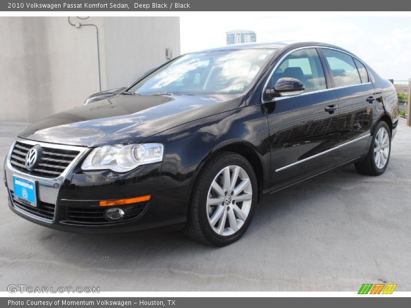 Deep Black / Black 2010 Volkswagen Passat Komfort Sedan