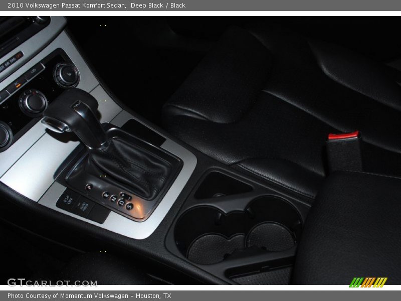 Deep Black / Black 2010 Volkswagen Passat Komfort Sedan