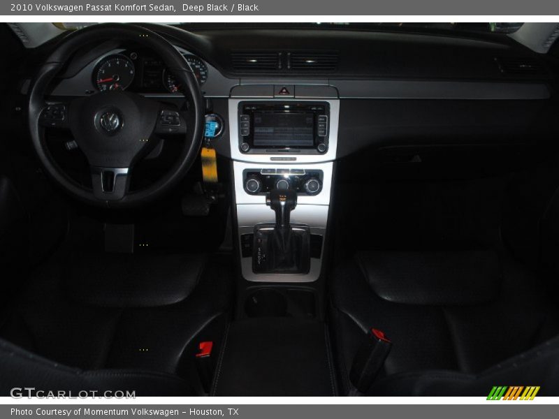 Deep Black / Black 2010 Volkswagen Passat Komfort Sedan