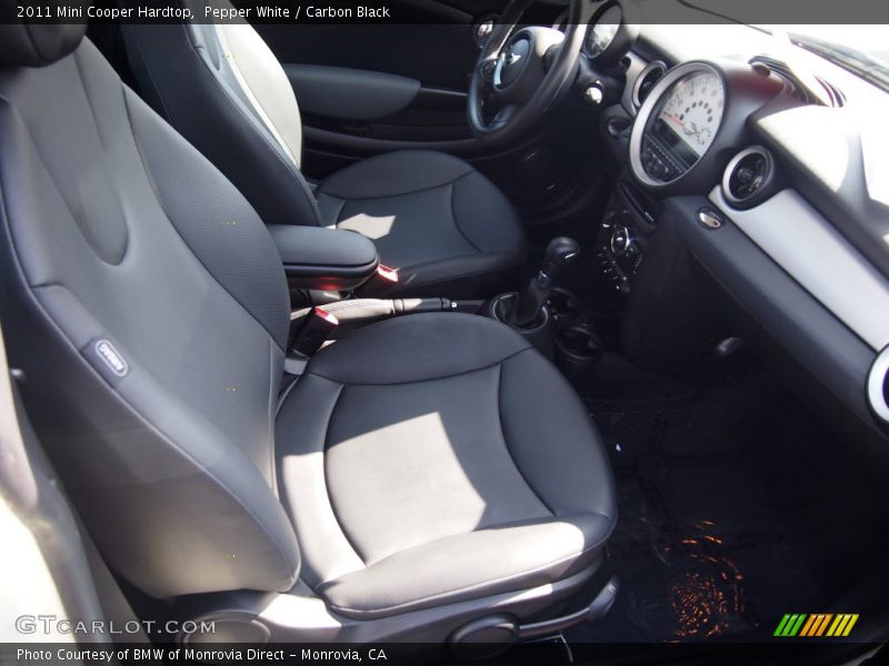 Pepper White / Carbon Black 2011 Mini Cooper Hardtop