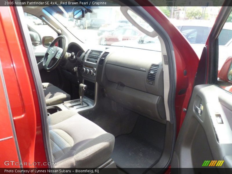 Red Brawn Pearl / Graphite 2006 Nissan Pathfinder SE 4x4