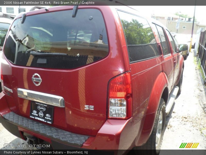 Red Brawn Pearl / Graphite 2006 Nissan Pathfinder SE 4x4