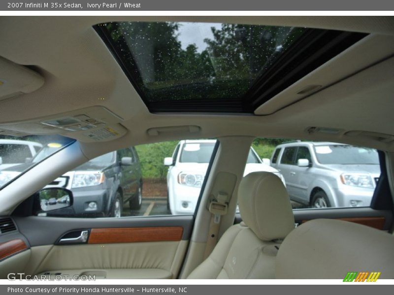 Ivory Pearl / Wheat 2007 Infiniti M 35x Sedan