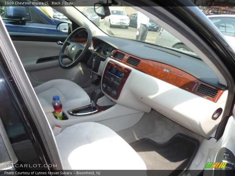 Black / Gray 2009 Chevrolet Impala LS