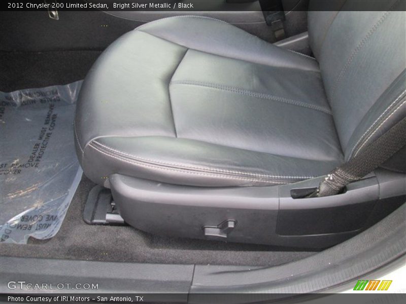 Bright Silver Metallic / Black 2012 Chrysler 200 Limited Sedan