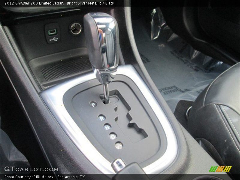 Bright Silver Metallic / Black 2012 Chrysler 200 Limited Sedan