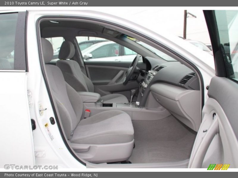 Super White / Ash Gray 2010 Toyota Camry LE