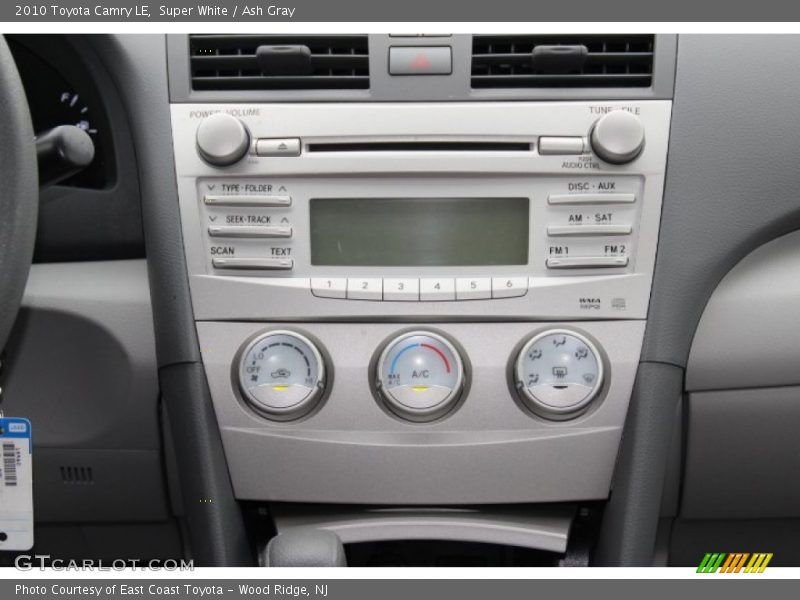Super White / Ash Gray 2010 Toyota Camry LE