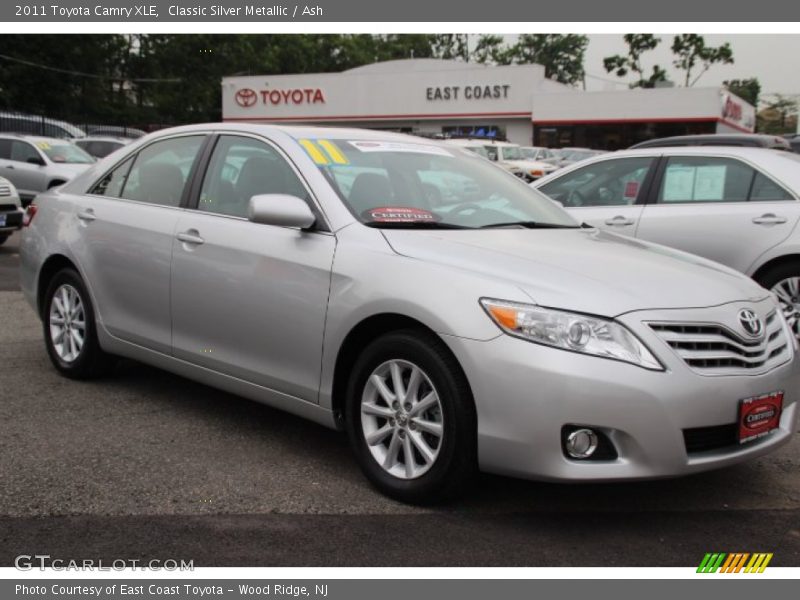 Classic Silver Metallic / Ash 2011 Toyota Camry XLE