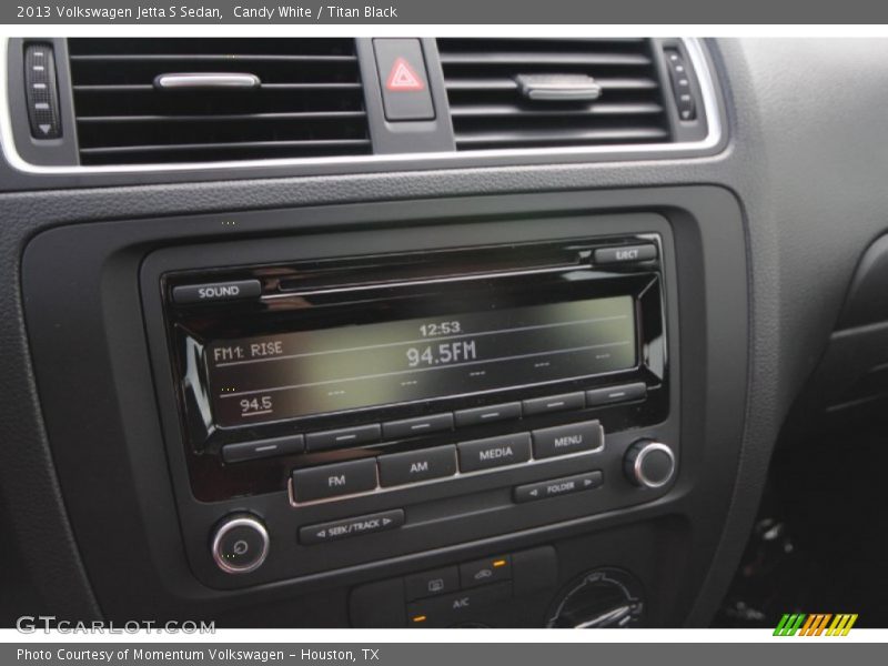 Candy White / Titan Black 2013 Volkswagen Jetta S Sedan