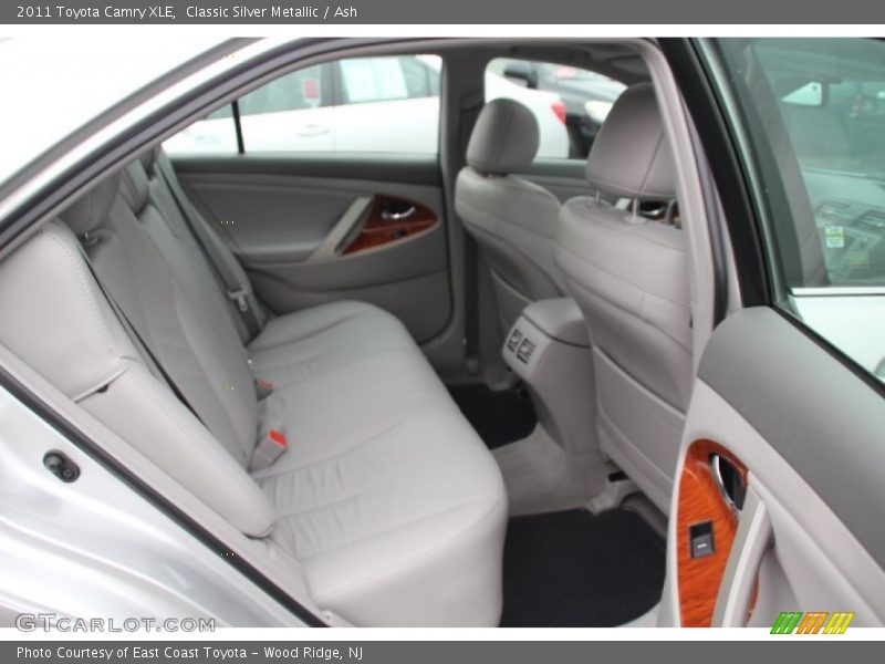 Classic Silver Metallic / Ash 2011 Toyota Camry XLE