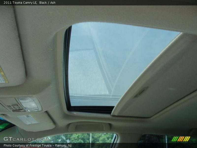 Black / Ash 2011 Toyota Camry LE
