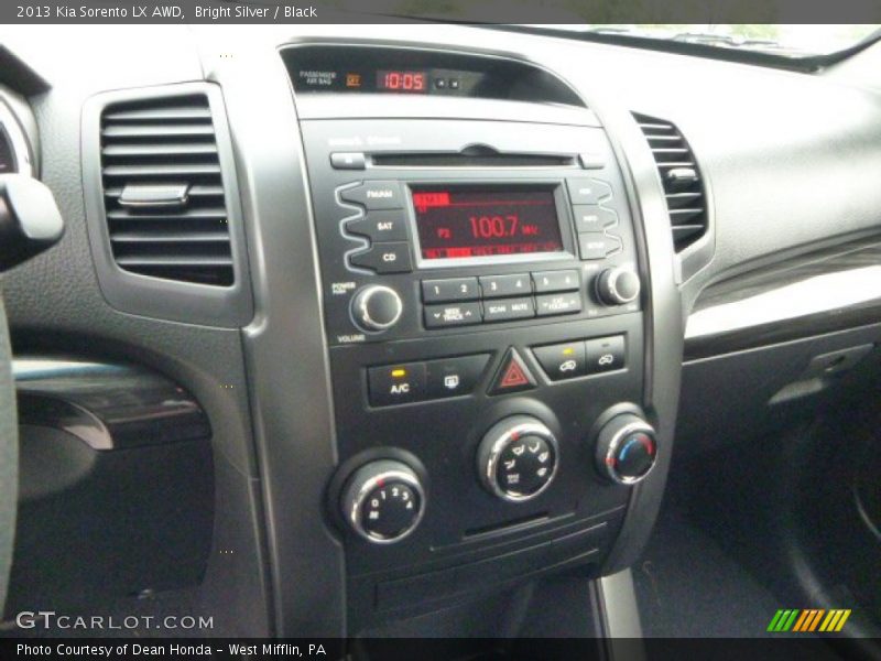 Bright Silver / Black 2013 Kia Sorento LX AWD