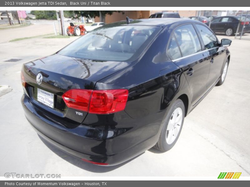 Black Uni / Titan Black 2013 Volkswagen Jetta TDI Sedan