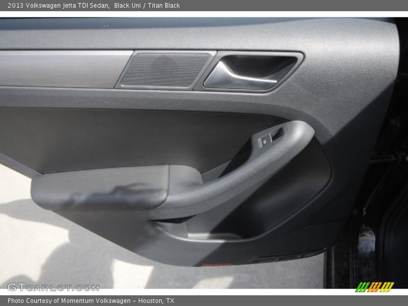 Black Uni / Titan Black 2013 Volkswagen Jetta TDI Sedan