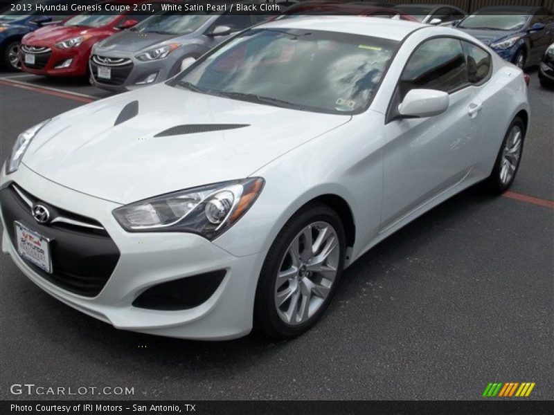 White Satin Pearl / Black Cloth 2013 Hyundai Genesis Coupe 2.0T