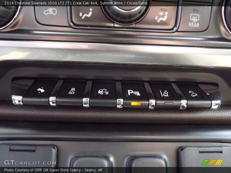 Controls of 2014 Silverado 1500 LTZ Z71 Crew Cab 4x4