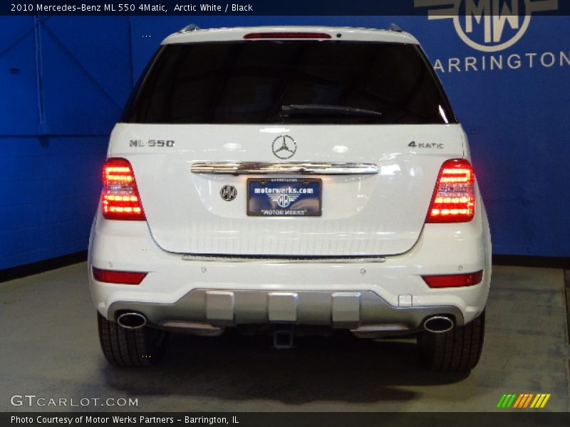 Arctic White / Black 2010 Mercedes-Benz ML 550 4Matic