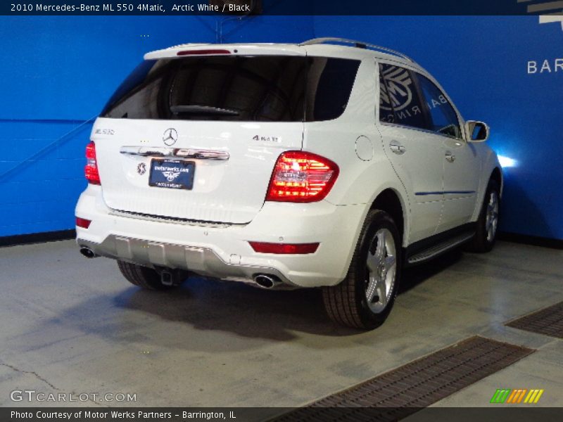 Arctic White / Black 2010 Mercedes-Benz ML 550 4Matic