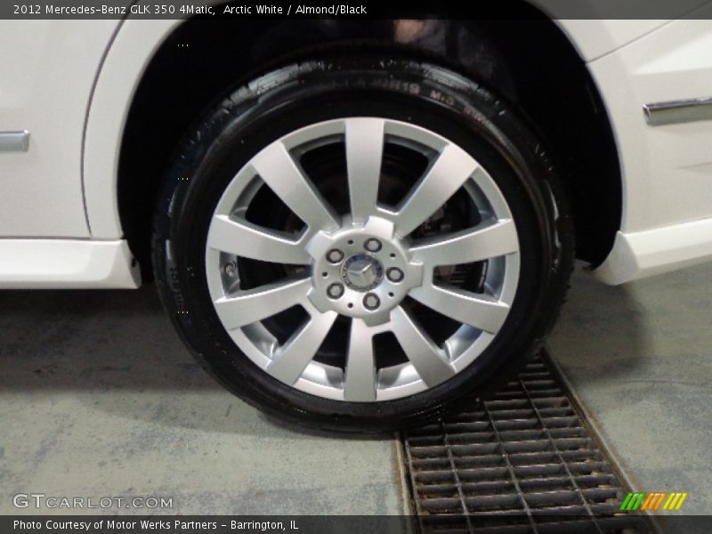 Arctic White / Almond/Black 2012 Mercedes-Benz GLK 350 4Matic