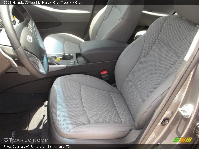 Harbor Gray Metallic / Gray 2013 Hyundai Sonata SE