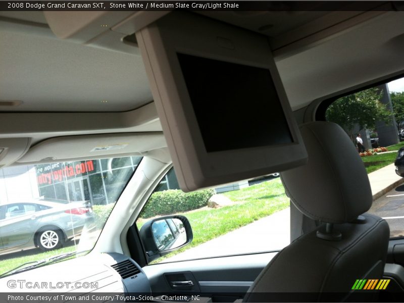 Stone White / Medium Slate Gray/Light Shale 2008 Dodge Grand Caravan SXT
