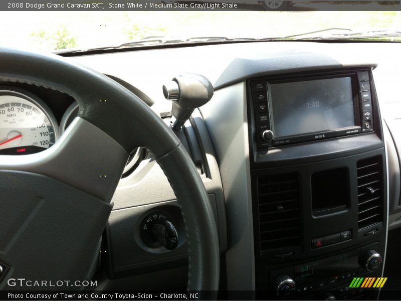 Stone White / Medium Slate Gray/Light Shale 2008 Dodge Grand Caravan SXT