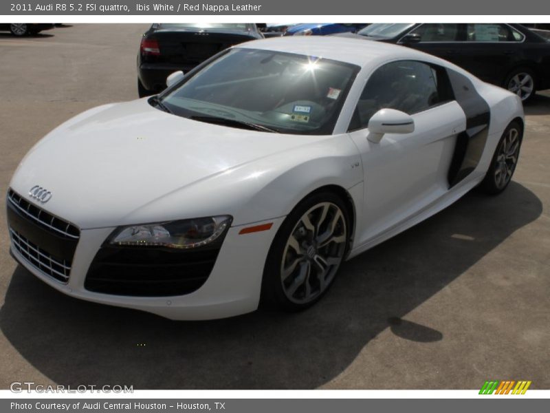 Ibis White / Red Nappa Leather 2011 Audi R8 5.2 FSI quattro