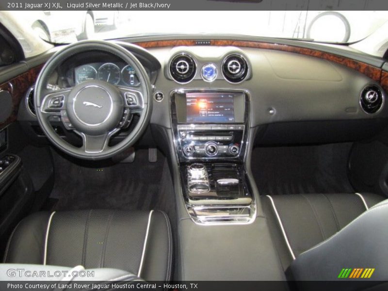 Dashboard of 2011 XJ XJL